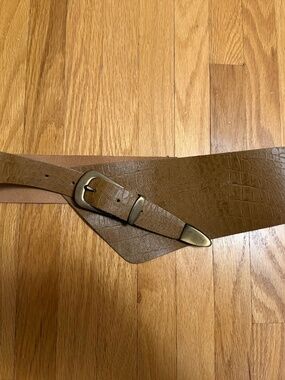 Leather vintage 70s/80s belt - 27-32 inches
